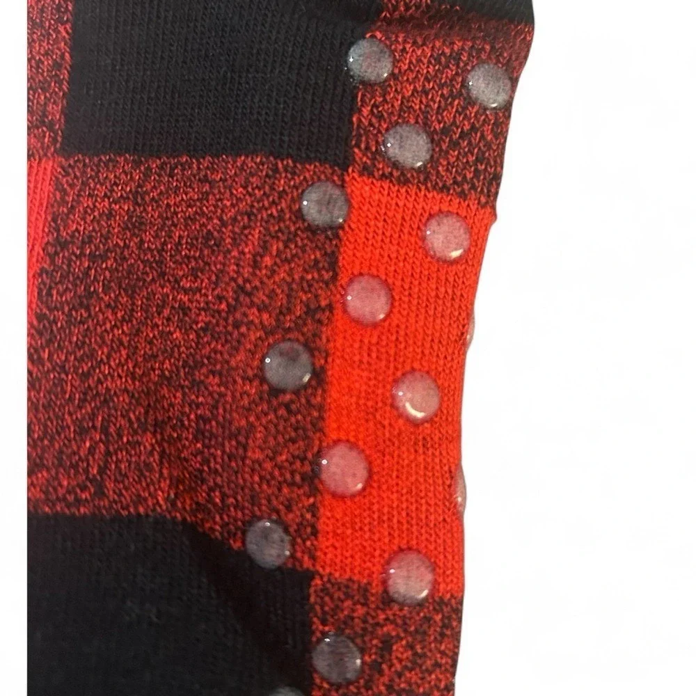 Festive Christmas Youth Socks - The COZY Sock Collection - NWT - (2) Pair